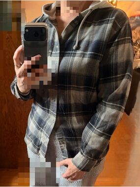 Men's Hooded Plaid Button-Up Shirt - Grey/Blue